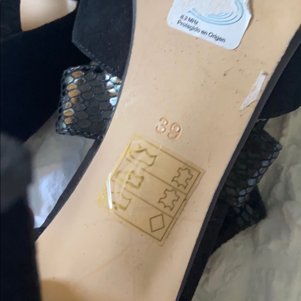 High heels - Picture 6 of 7